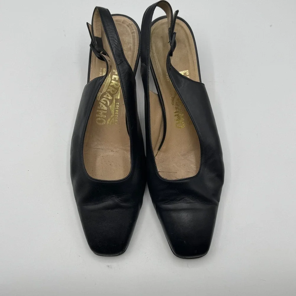 Salvatore Ferragamo Comodita Slingback Heels Black Leather Women 7.5 C Italy AS